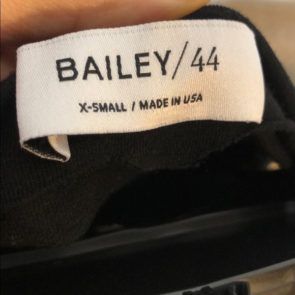 Bailey 44 cold shoulder long sleeve mock neck top - Picture 5 of 8